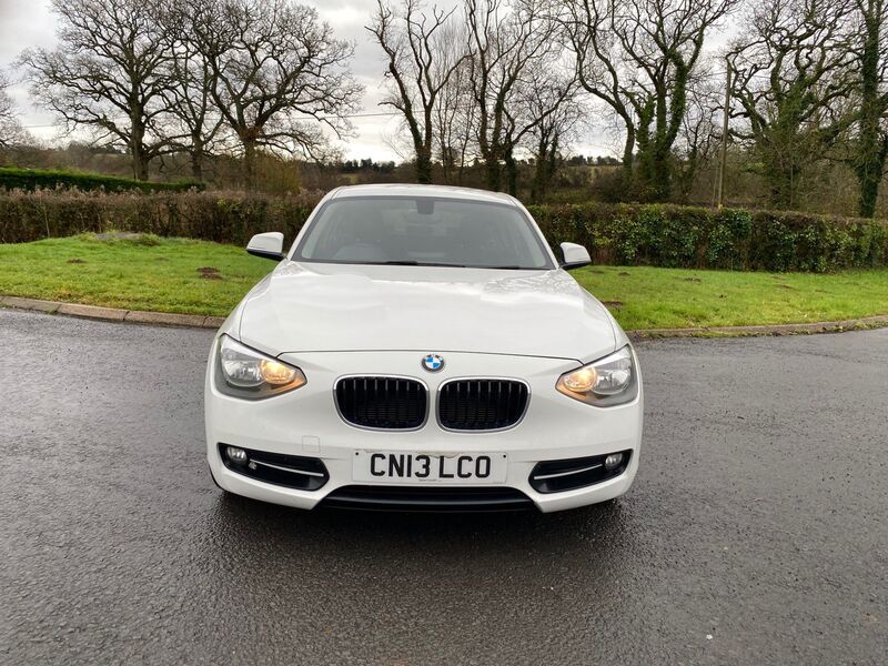 BMW 1 SERIES